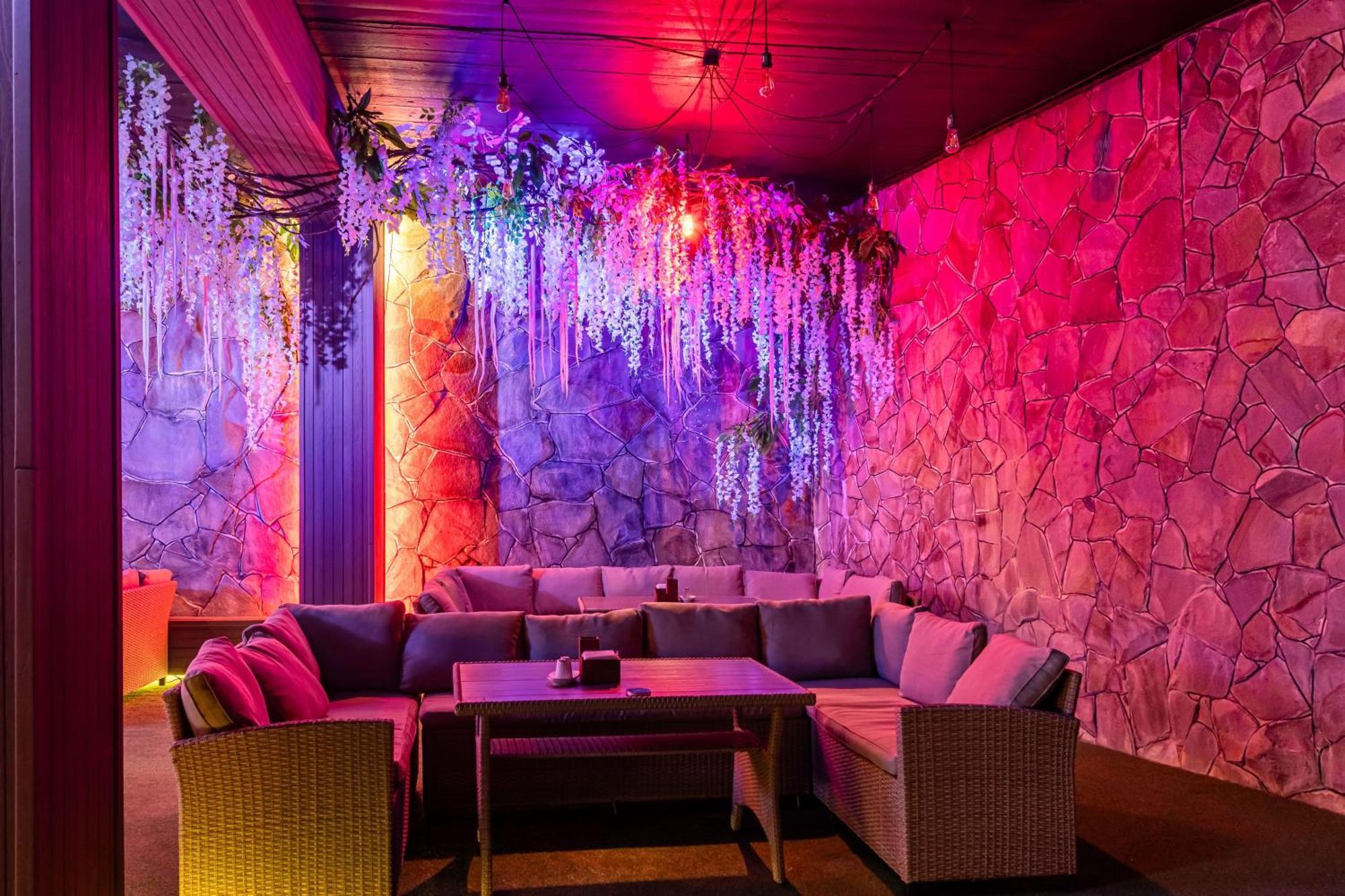Marion & - Renovation - Rooms, Area, Swimming Pool, Reception, Restaurant, Lounge Bar, Hookah Bar, Children's Room, Parking, And Breakfast Included In The Price Отель